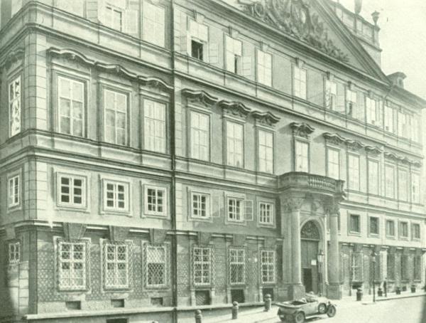 Lobkovický palác